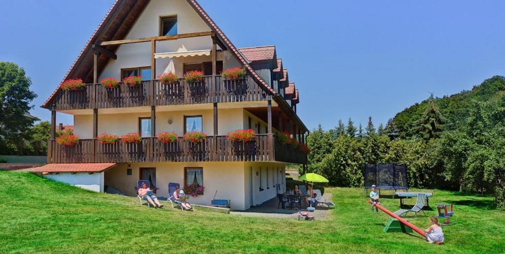 Ferienwohnung Bickel - Am Grossen Brombachsee 施帕尔特 外观 照片